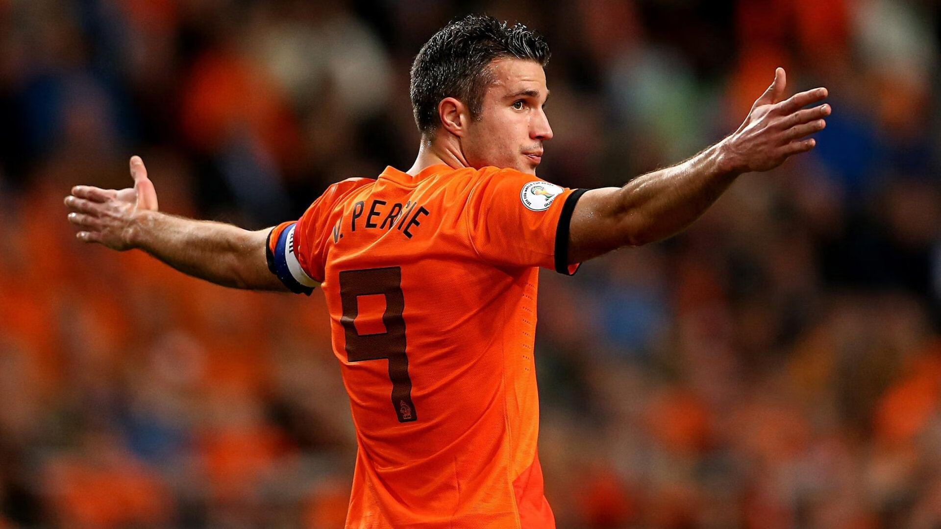 CBA总决赛激战正酣，广东队逆转辽宁队，易建联关键三分锁定胜局