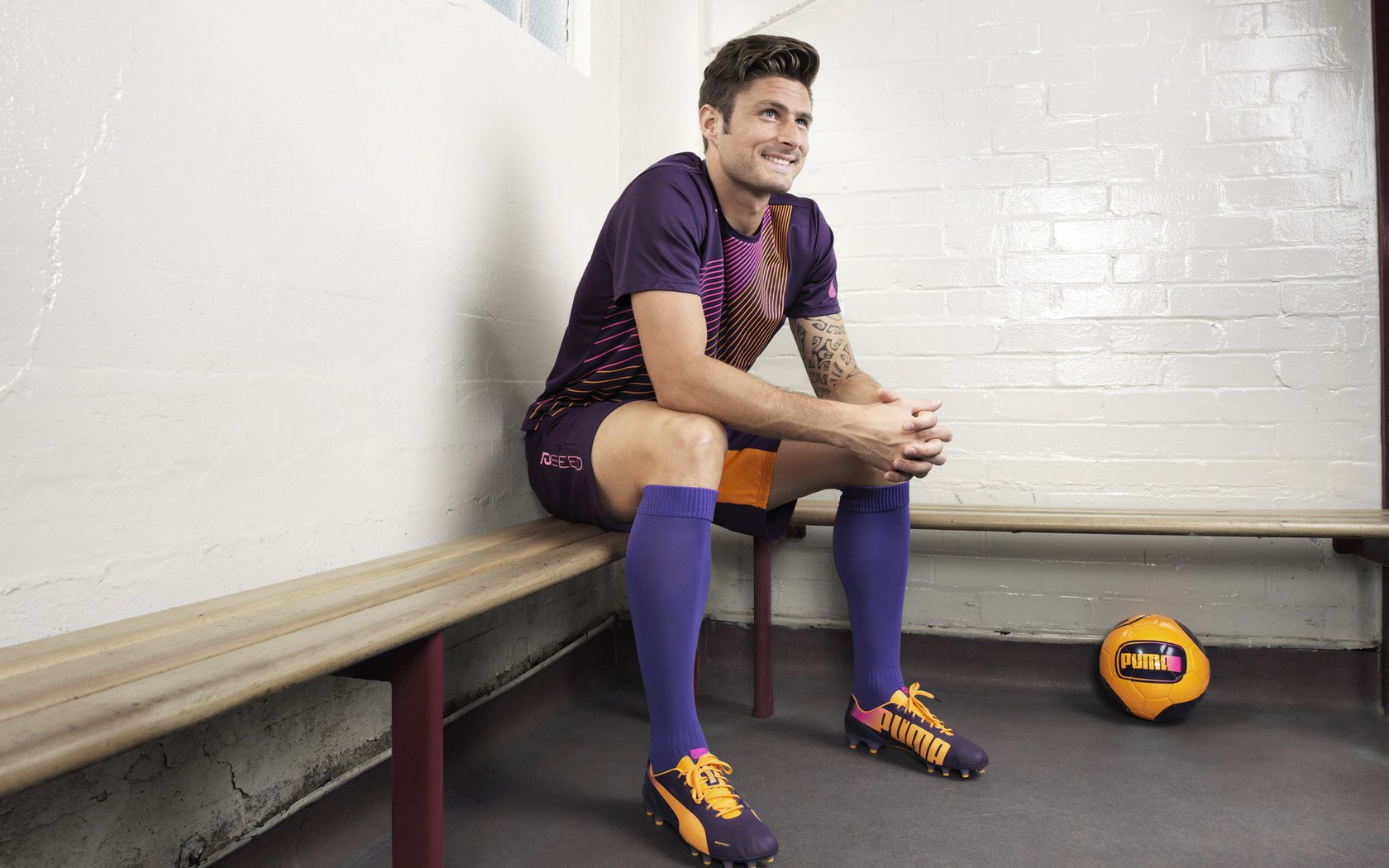 深度战术分析,揭秘球队制胜关键,攻防转换成胜负手